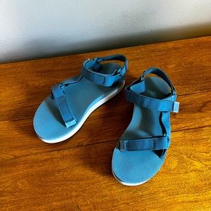 Teva Sandals Platform - Blue & white, 7.5